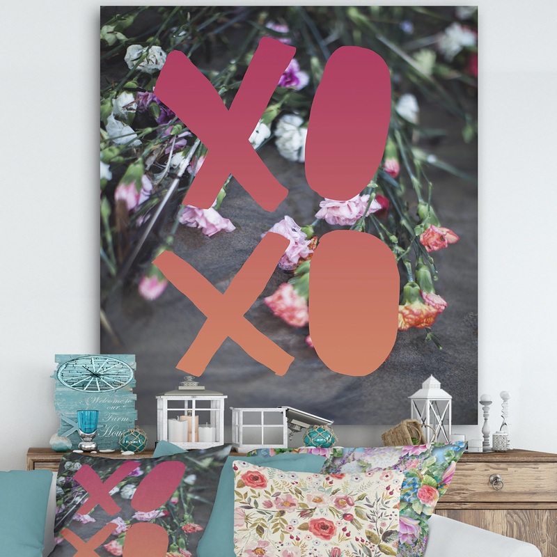 xoxo - Cottage Premium Canvas Wall Art