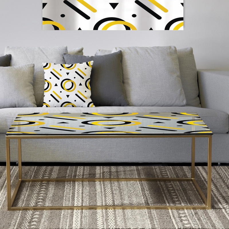 Trendy Black And Gold Triangular Pattern I - Metal Glam Coffee Table